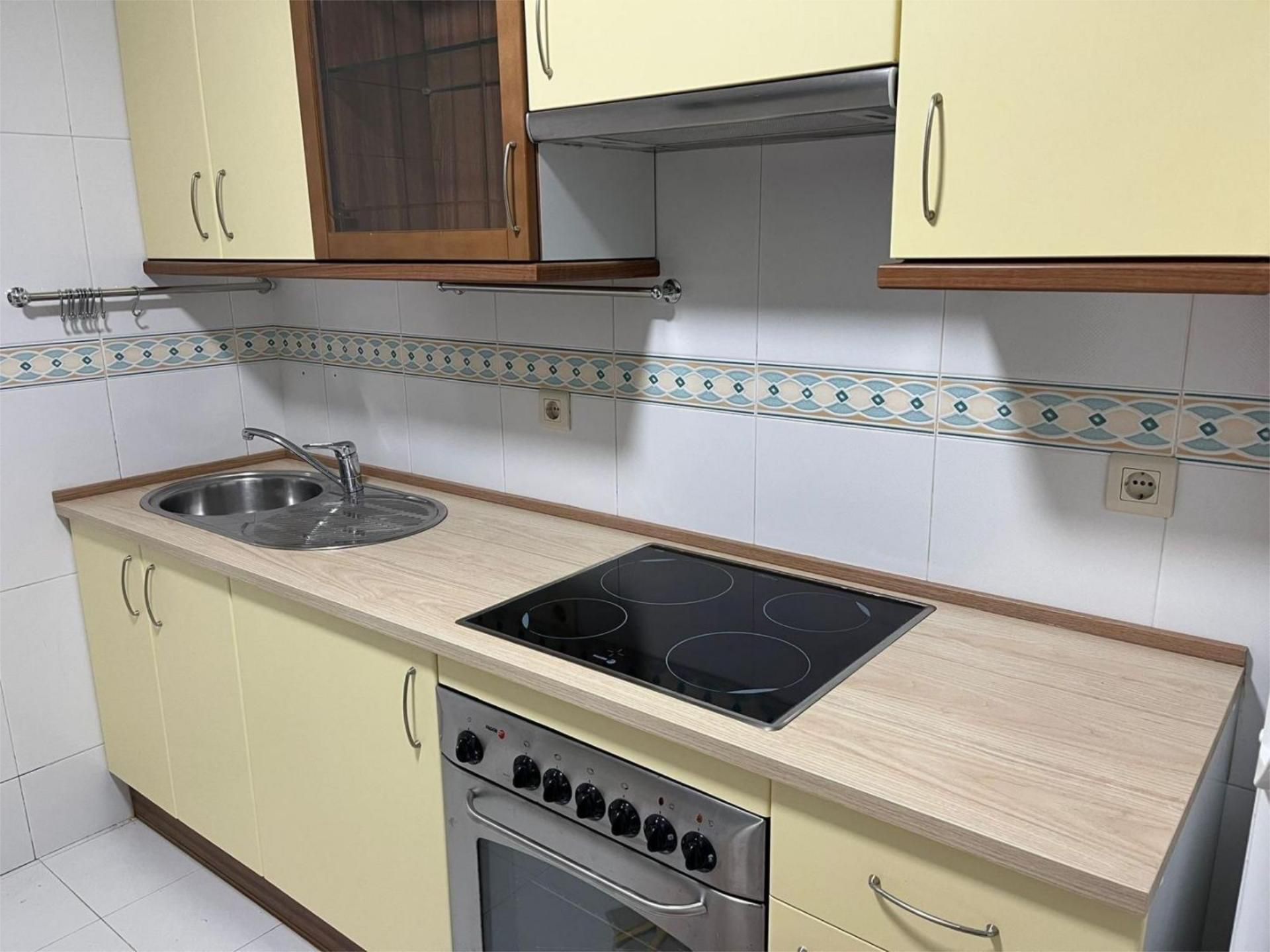 Piso en  Avenida da Atlántida 54 - Foto 2