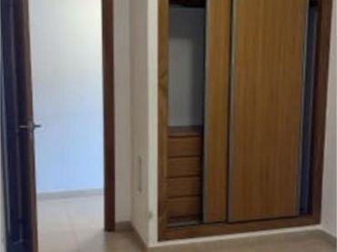 Piso en Junto instituto valle de leiva - Foto 1