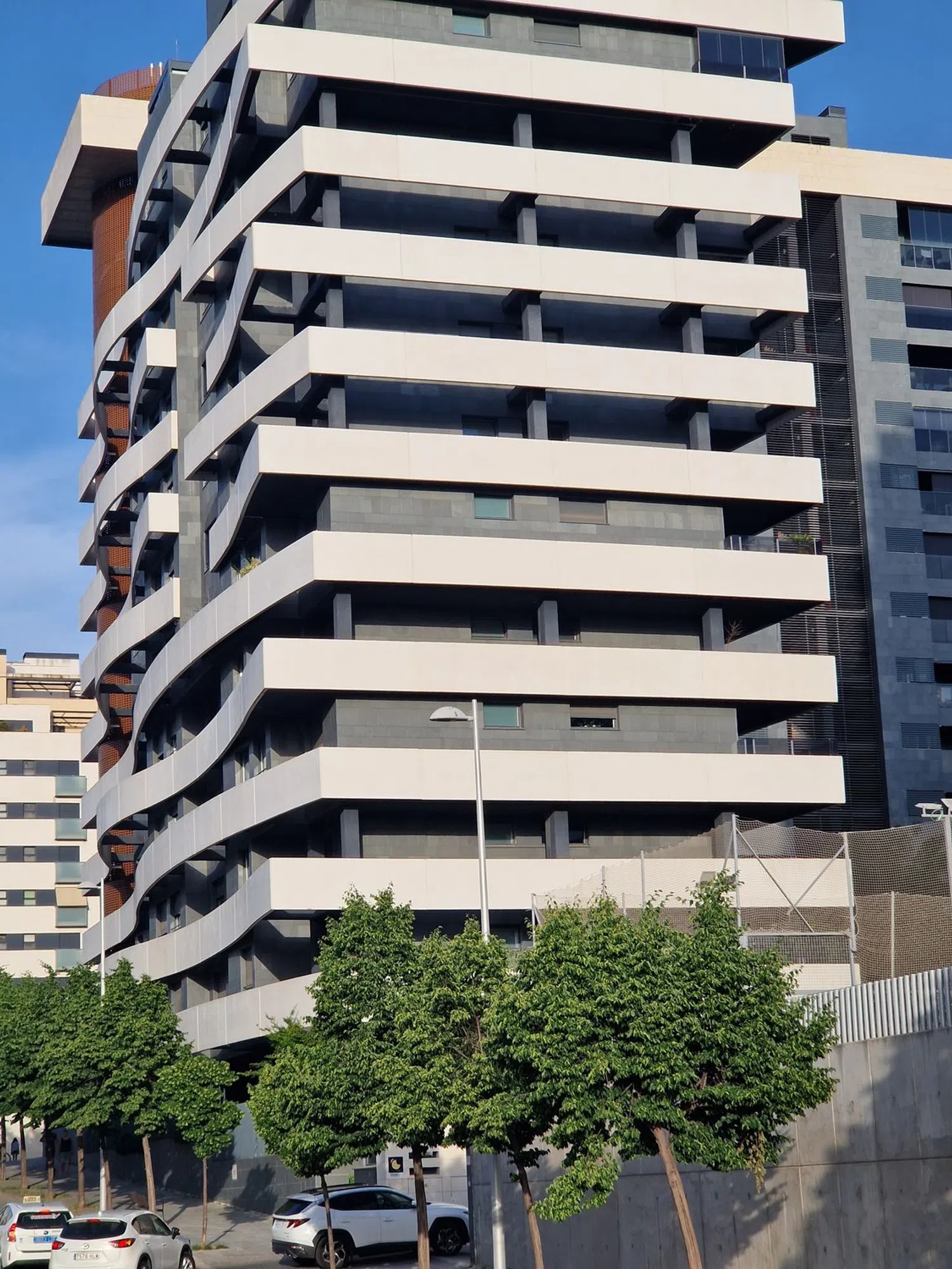 Piso en avenida de Secundino Zuazo, 16 - Foto 1
