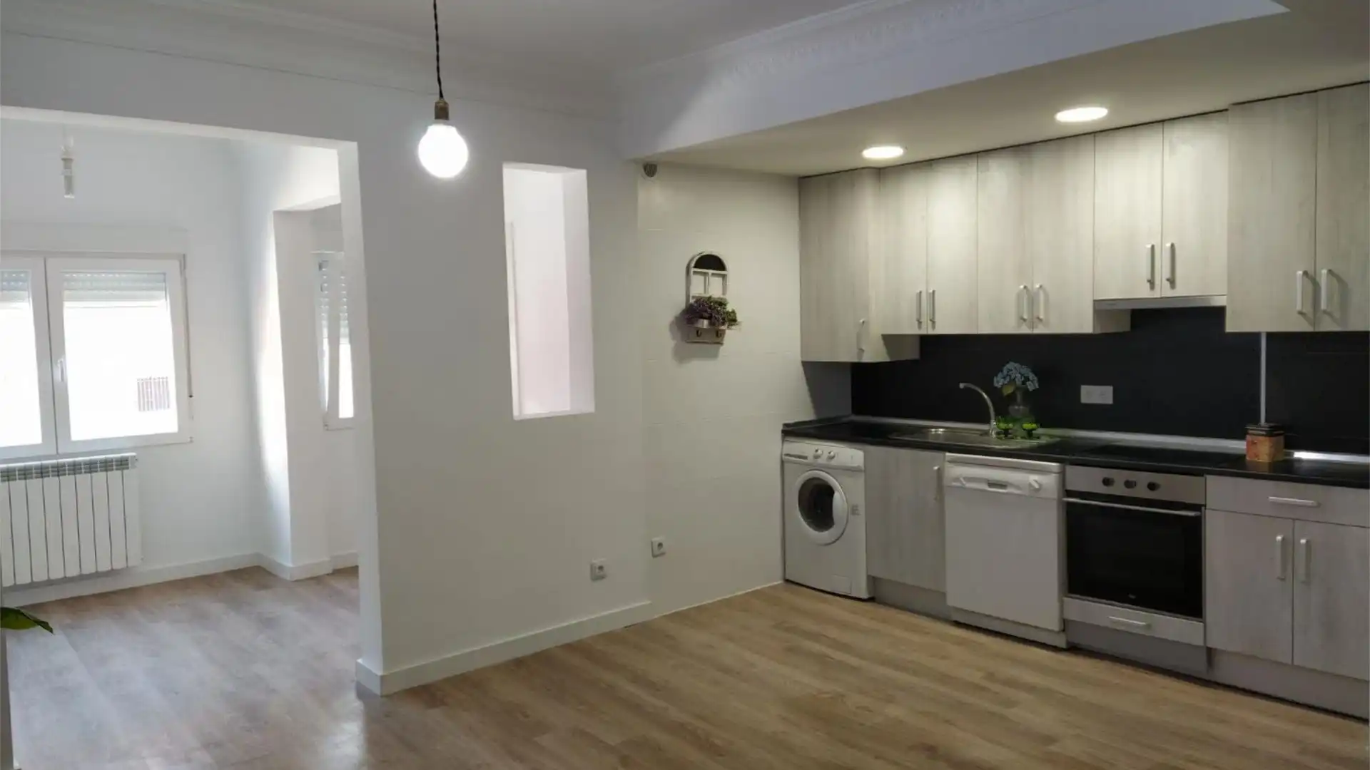 Piso en  Calle de Jenaro Checa 5 - Foto 1