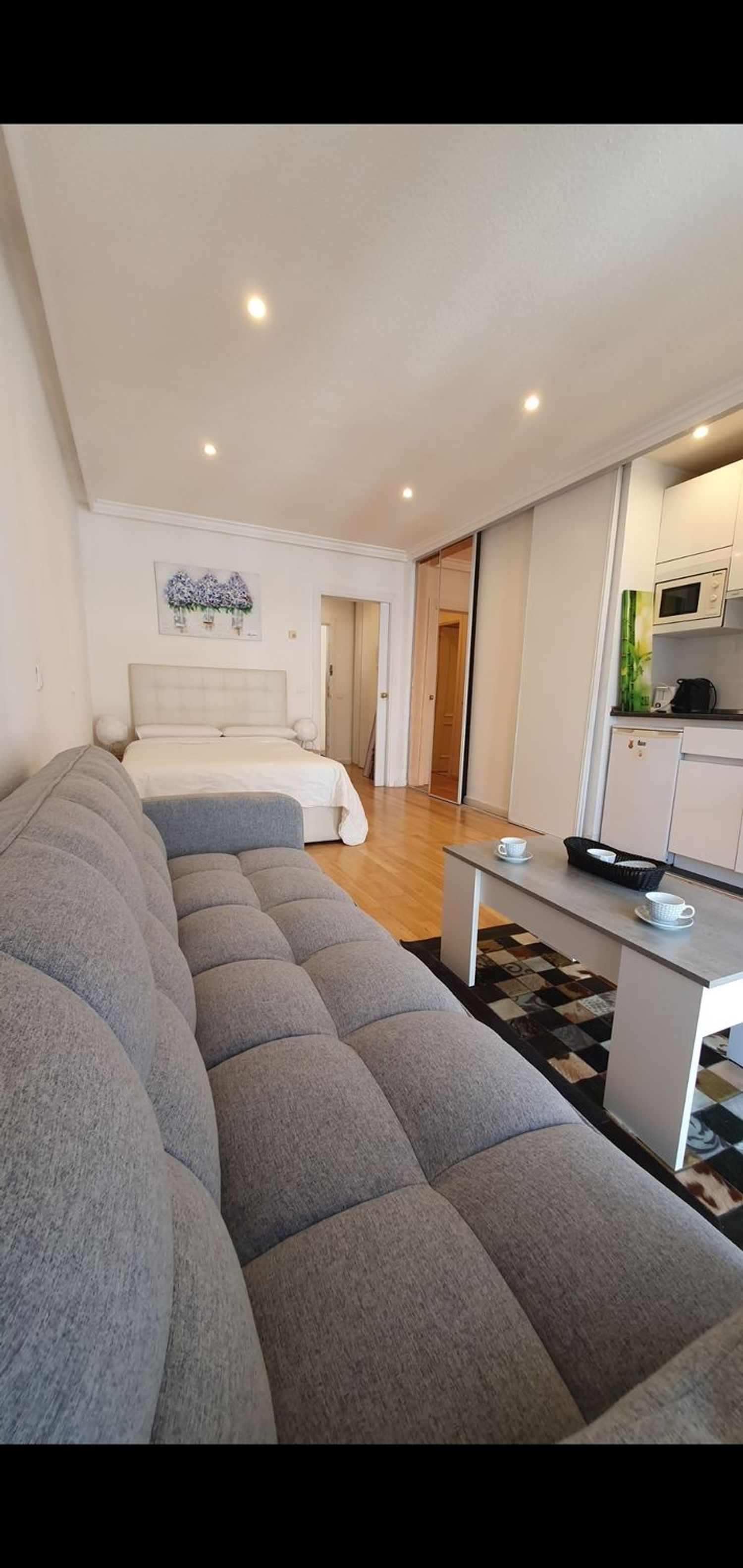 Estudio en calle de Fuencarral, 43 - Foto 1