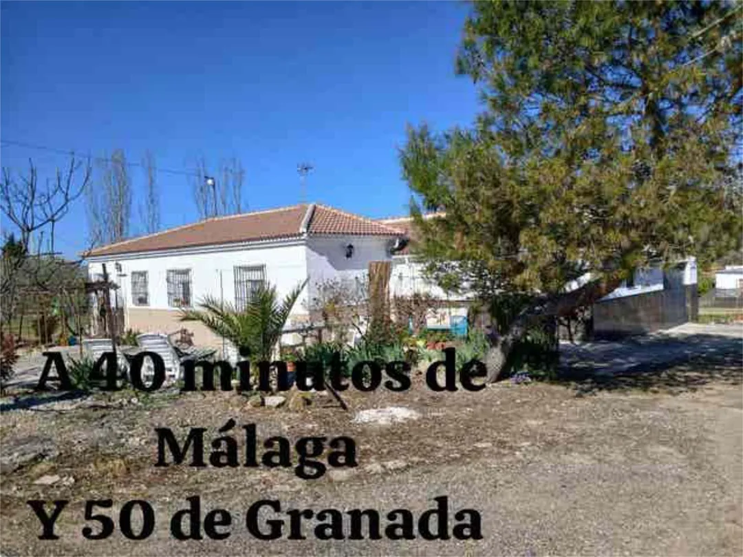 Chalet en Villanueva de Tapia - Foto 2