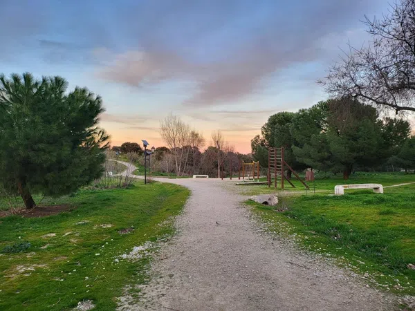 Chalet adosado en Barrio Las Matas- Peñascales - Foto 20