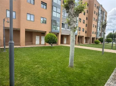 Piso en  Avenida de Valladolid 42 - Foto 1
