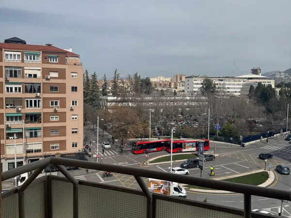 Piso en plaza Albert Einstein, 7 - Foto 3