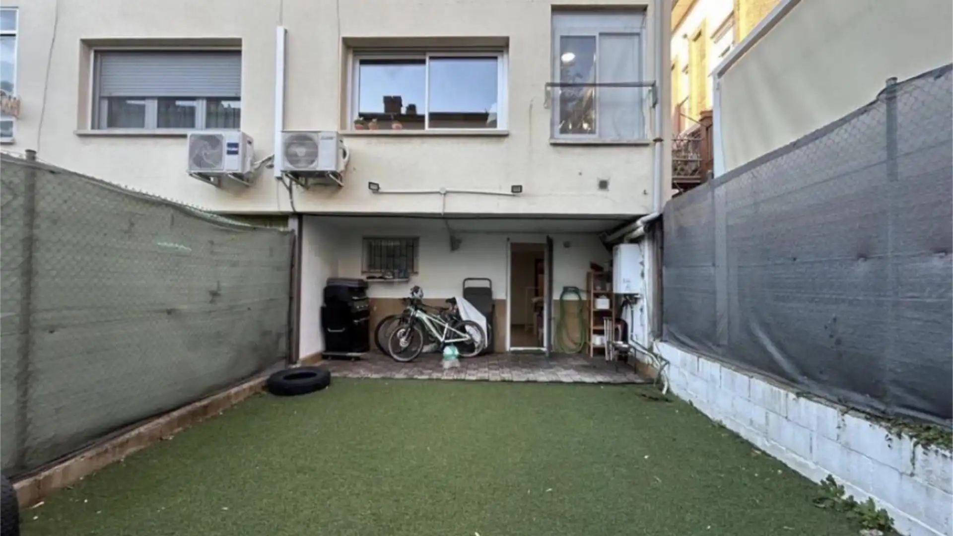 Casa adosada en  Carrer de Manuel Carrasco i Formiguera 37 - Foto 17