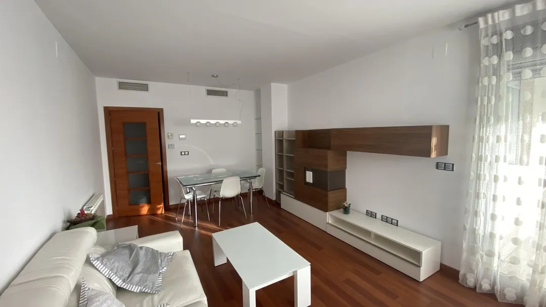 Piso en  Plaza Catedrática Asunción Linares 1 - Foto 8