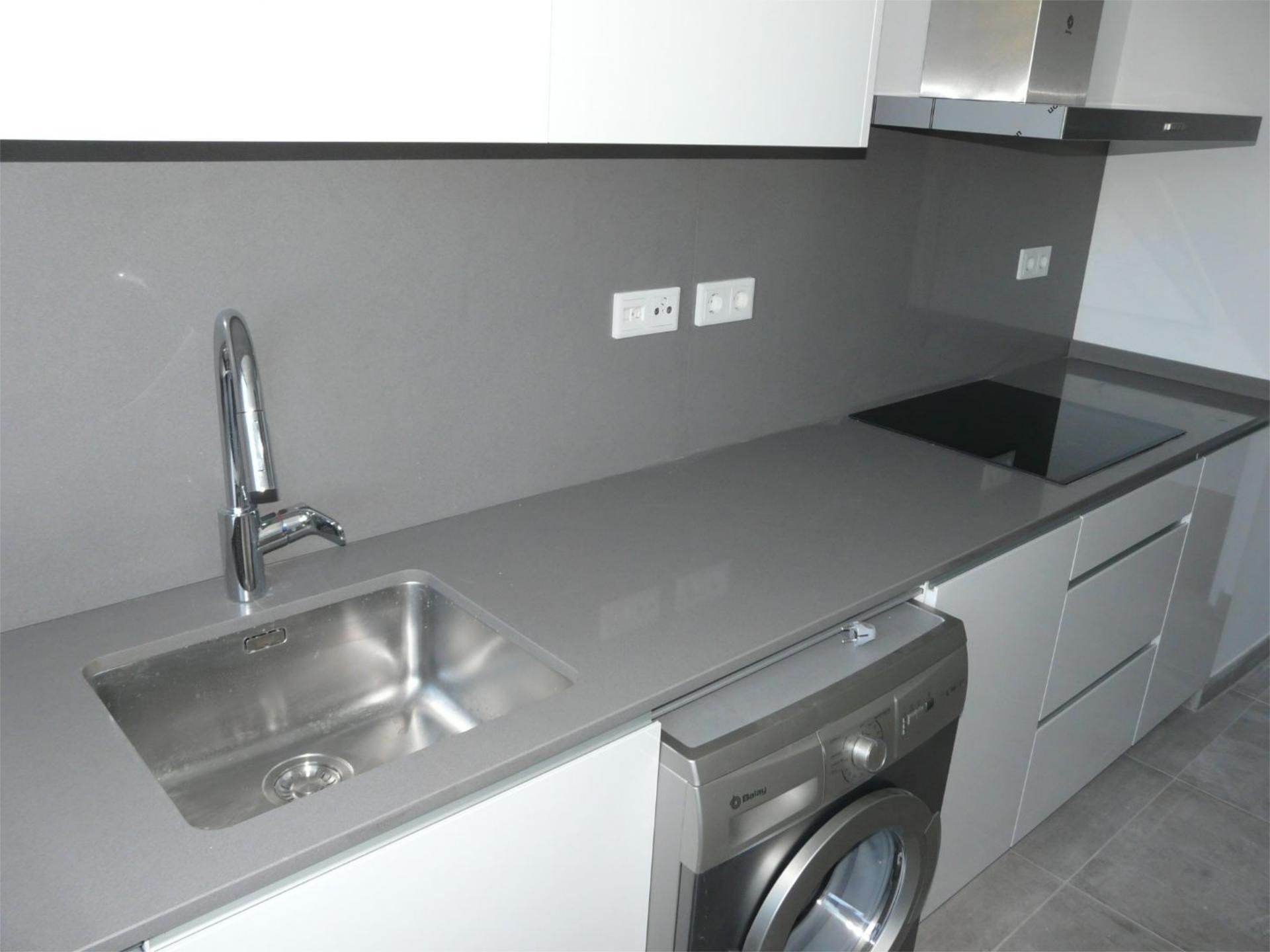 Piso en  Avenida Artista Remigio Soler López 9 - Foto 6