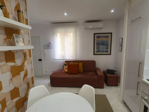 Piso en calle de Manuela Malasaña, 28