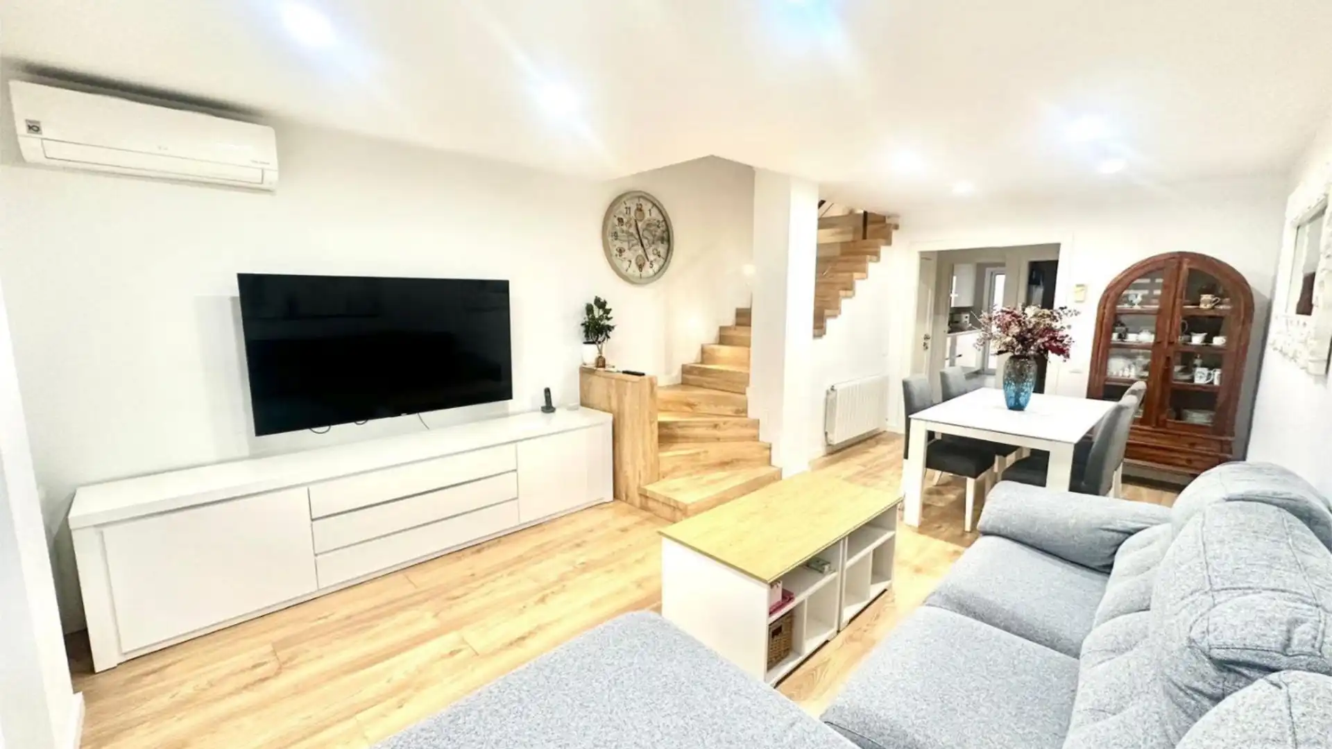 Piso en  Carrer Uva 1 - Foto 4