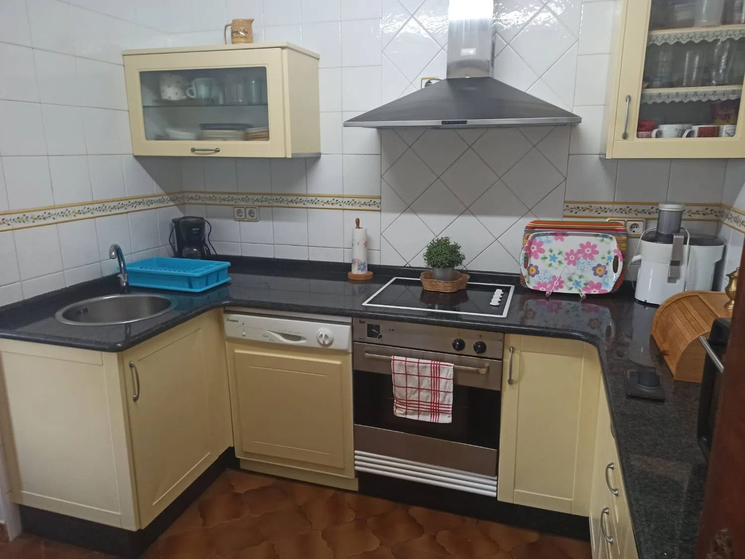 Piso en calle Alfredo Vicenti, 32 - Foto 2