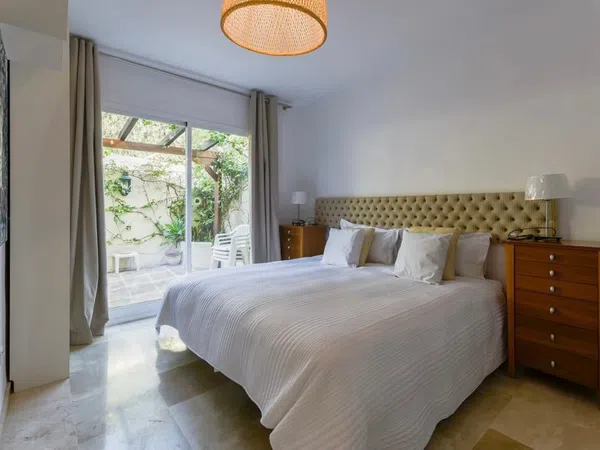 Piso en Urbanización Los Pinos de Aloha, 7 - Foto 6