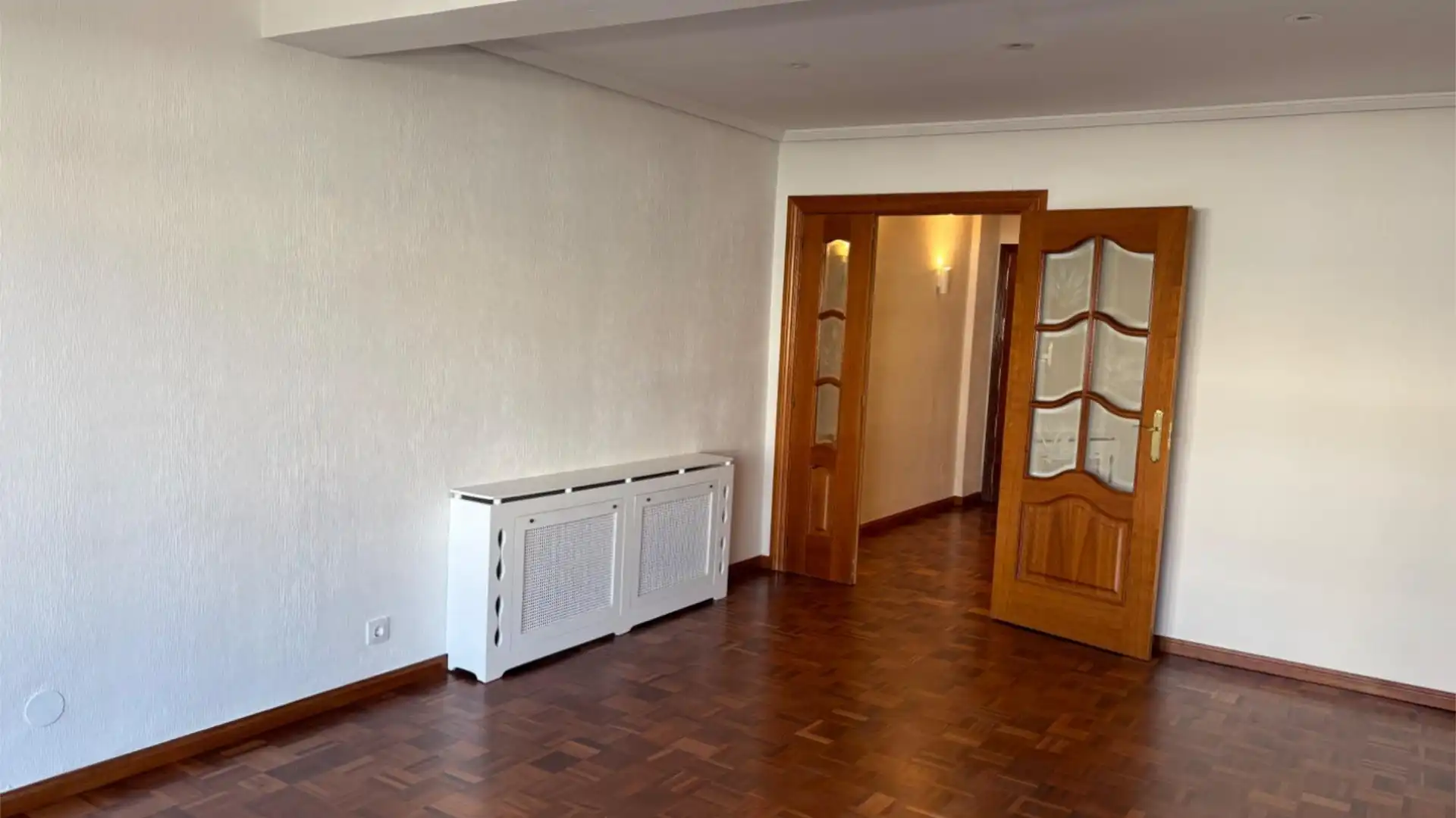 Piso en  Calle de Eduardo Benot 2 - Foto 9