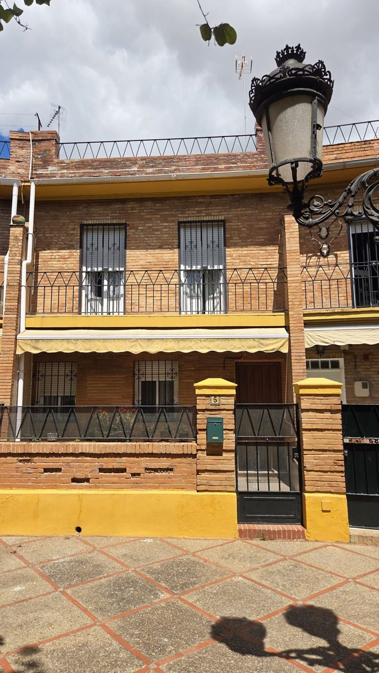 Chalet adosado en Plaza Rocío, 5, Reina Mercedes - Heliópolis - Foto 3