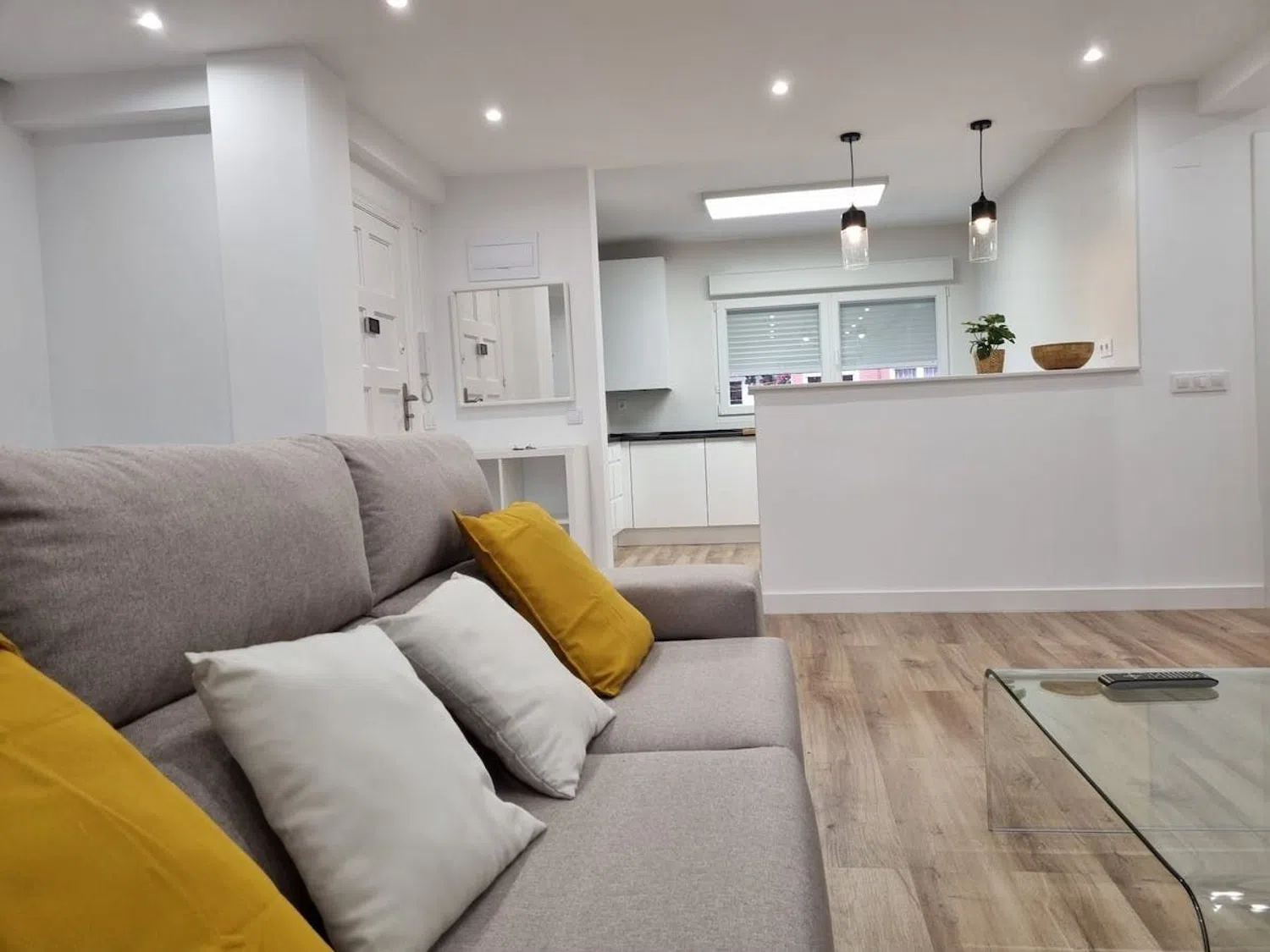 Piso en calle Macías Picavea, 13 - Foto 2