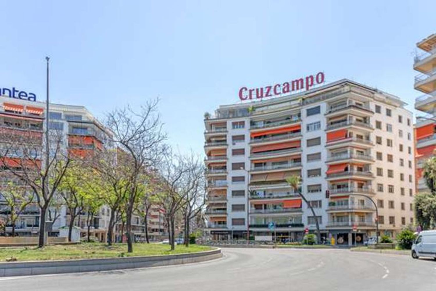 Piso en Barrio Plaza de Cuba - República Argentina - Foto 1