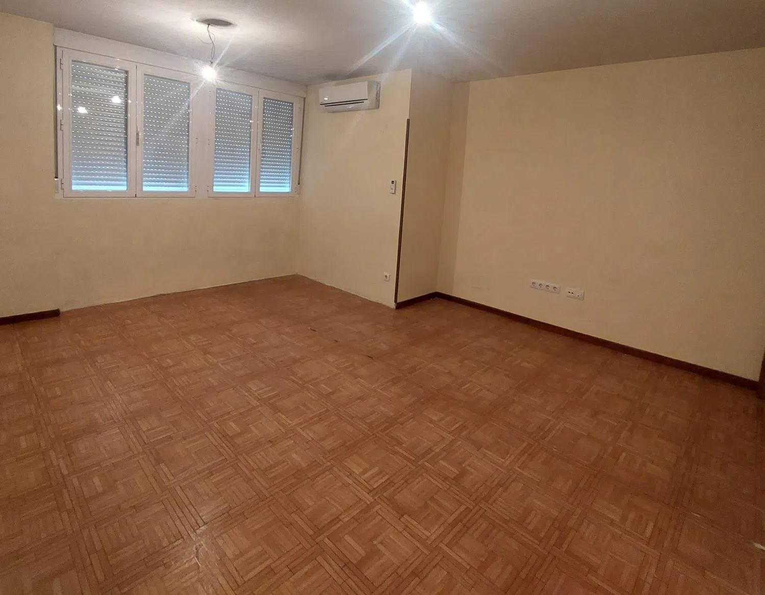 Piso en virgen de África, 29