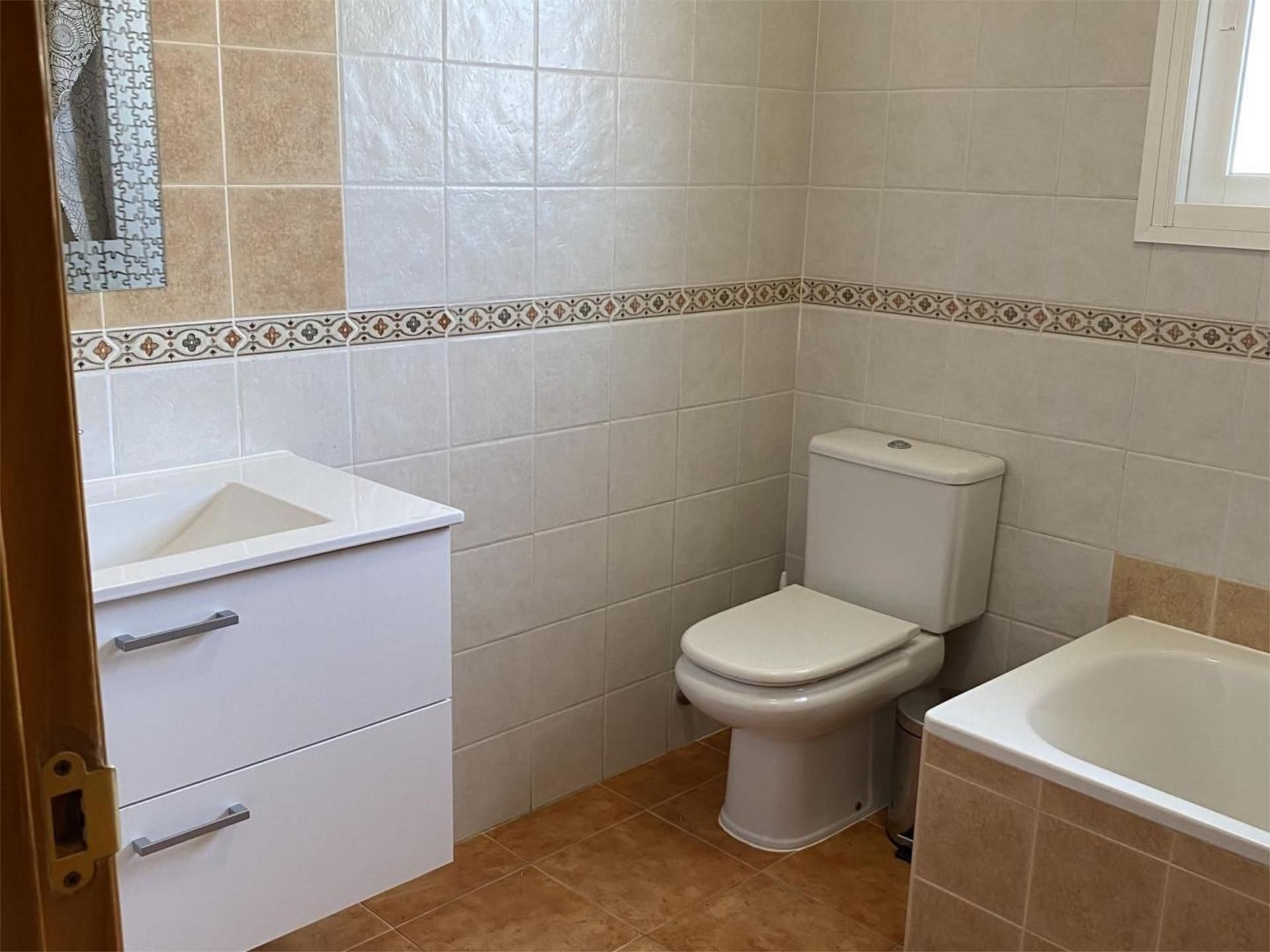 Casa adosada en  Calle Escritor Marcos Negrete 5 - Foto 10