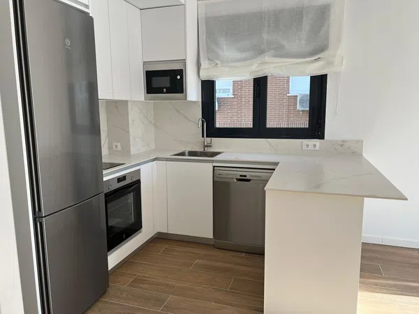 Piso en calle de los Pirineos, 49 a