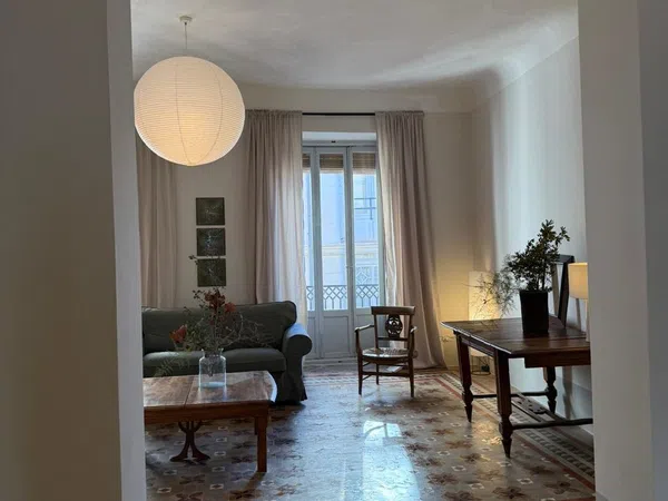 Piso en plaza Tetuán, 1