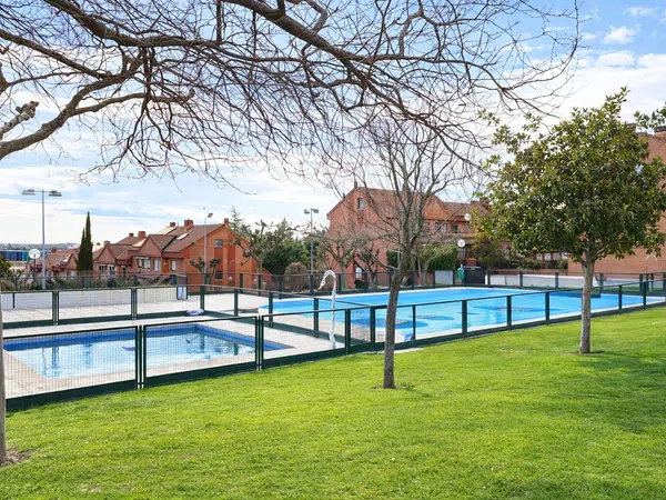 Chalet adosado en Urb. nuevo gales Barrio Monte Rozas - Foto 29