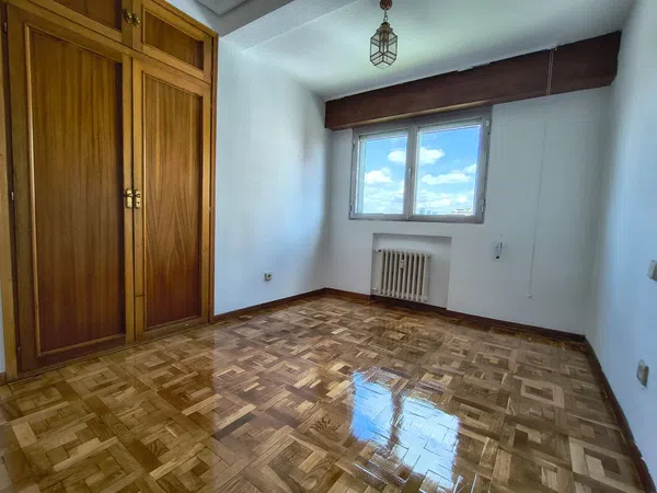 Piso en Ciudad Jardín - Foto 17