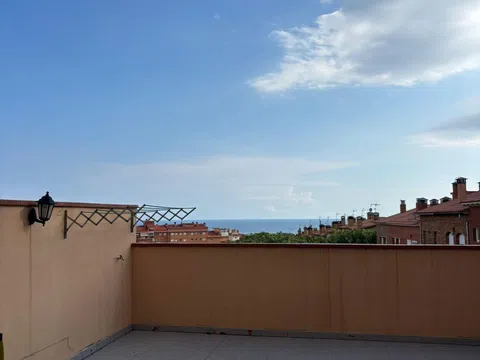 Piso en ronda dels Països Catalans, 18