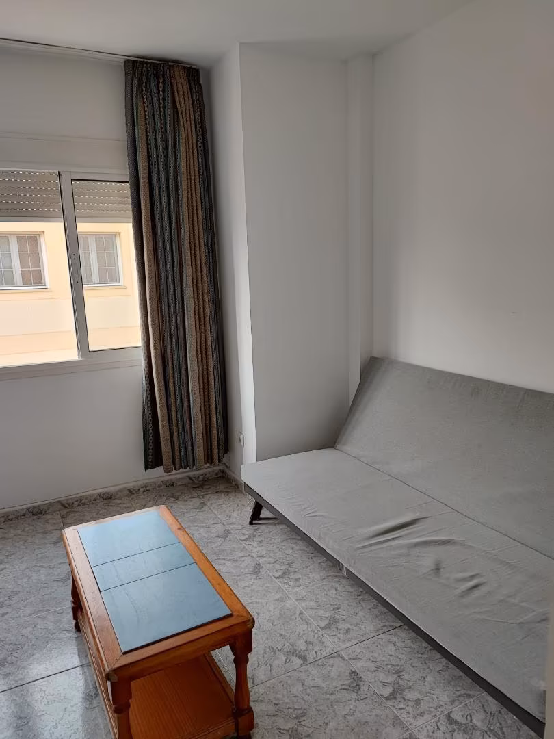 Apartamento en  Calle Garcerán 26 - Foto 5