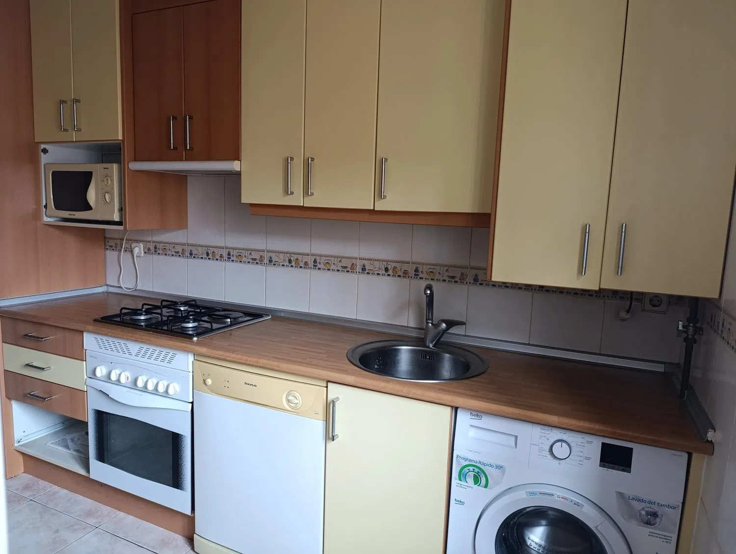 Piso en Noreste - Foto 6