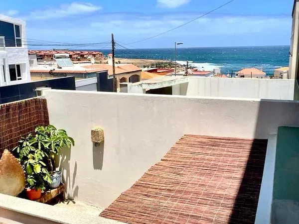 Piso en Calle Mariano José de Larra, 7 - Foto 1
