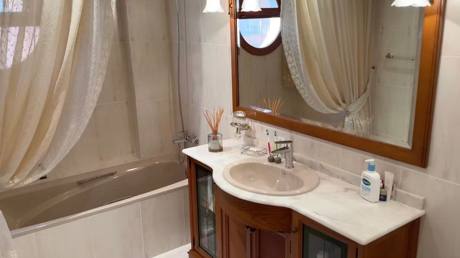 Casa o chalet independiente en Calle Dato Iradier, 6, Carolinas Altas - Foto 9