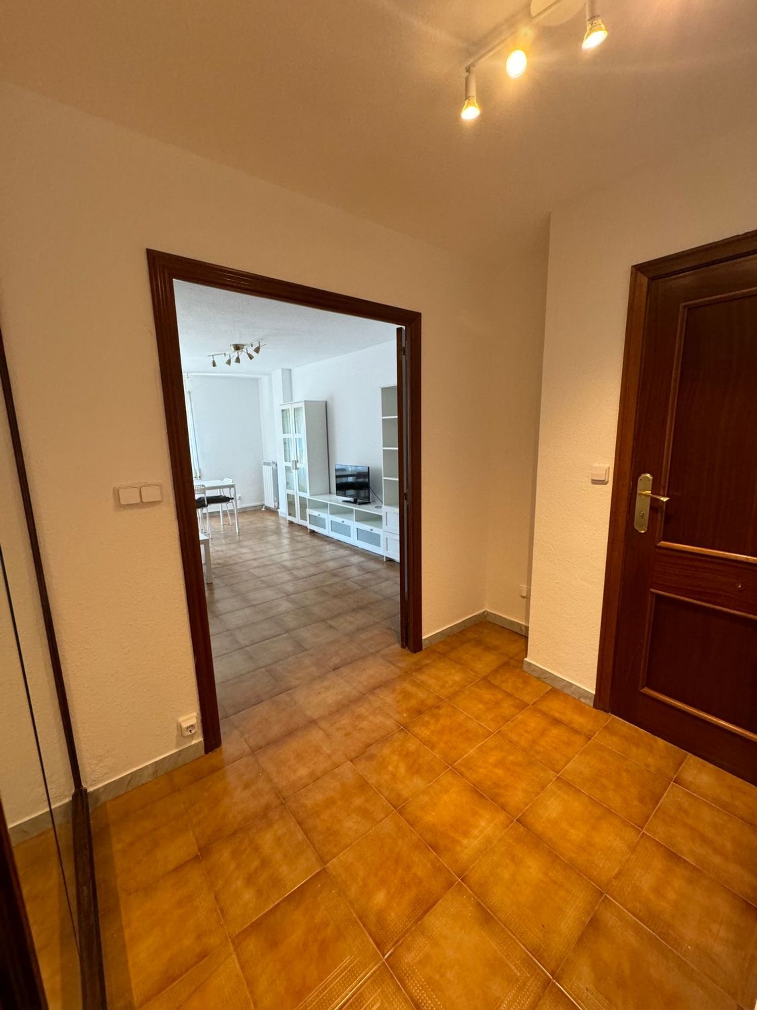 Piso en Calle Doctor Combelles, 48 - Foto 2