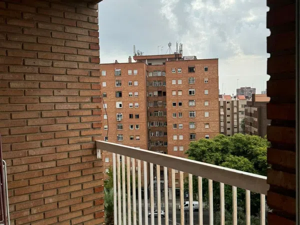 Piso en Calle de Yecla, 43, L'Amistat - Foto 2