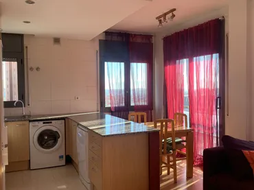 Piso en  Carrer de les Tres Creus - Foto 1