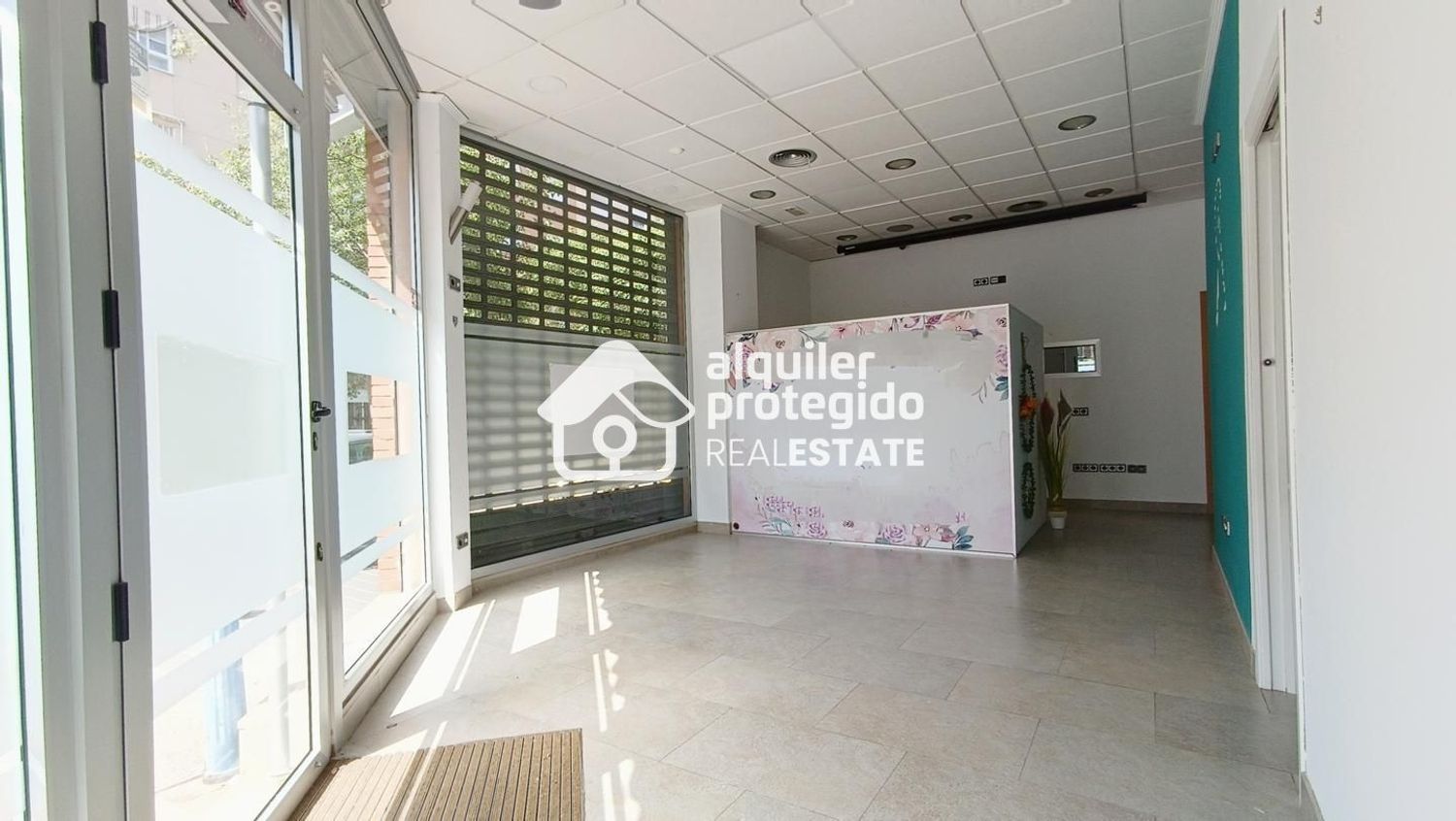 Local en Altozano - Foto 4