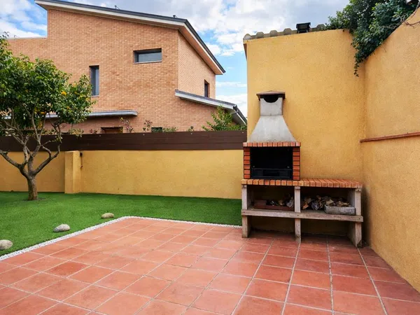 Casa independiente en avenida Ramon Escayola, 1 - Foto 22