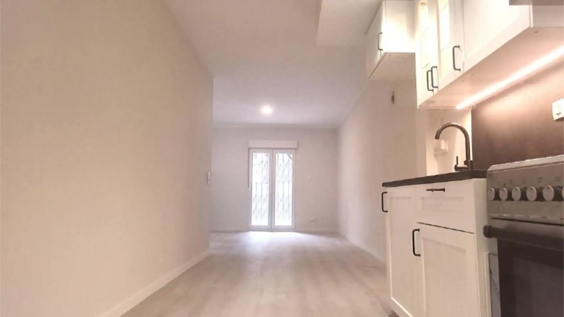 Piso en  Carrer del Pare Rodés 8 - Foto 3