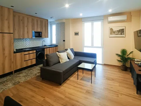 Estudio en calle del Pico Cebollera, 45