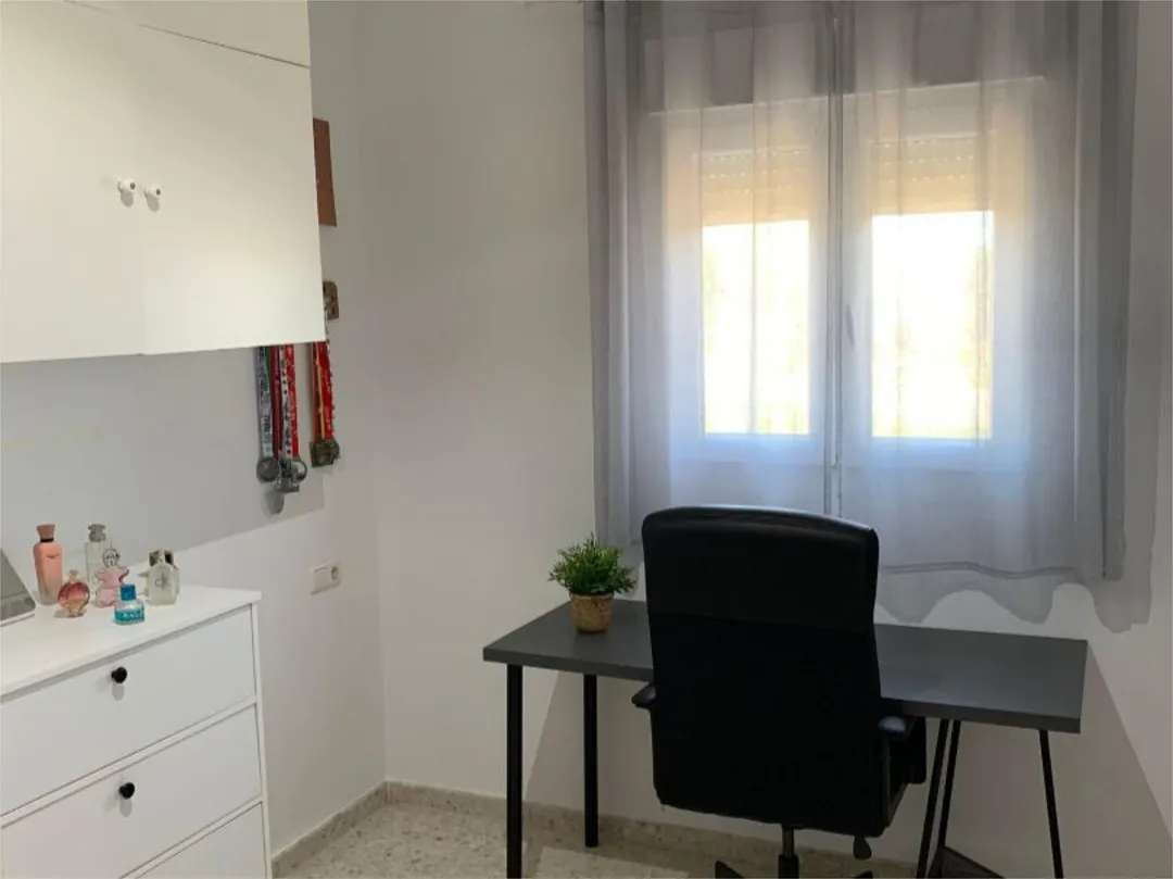 Casa adosada en  Calle de la Hijuela 19 - Foto 22