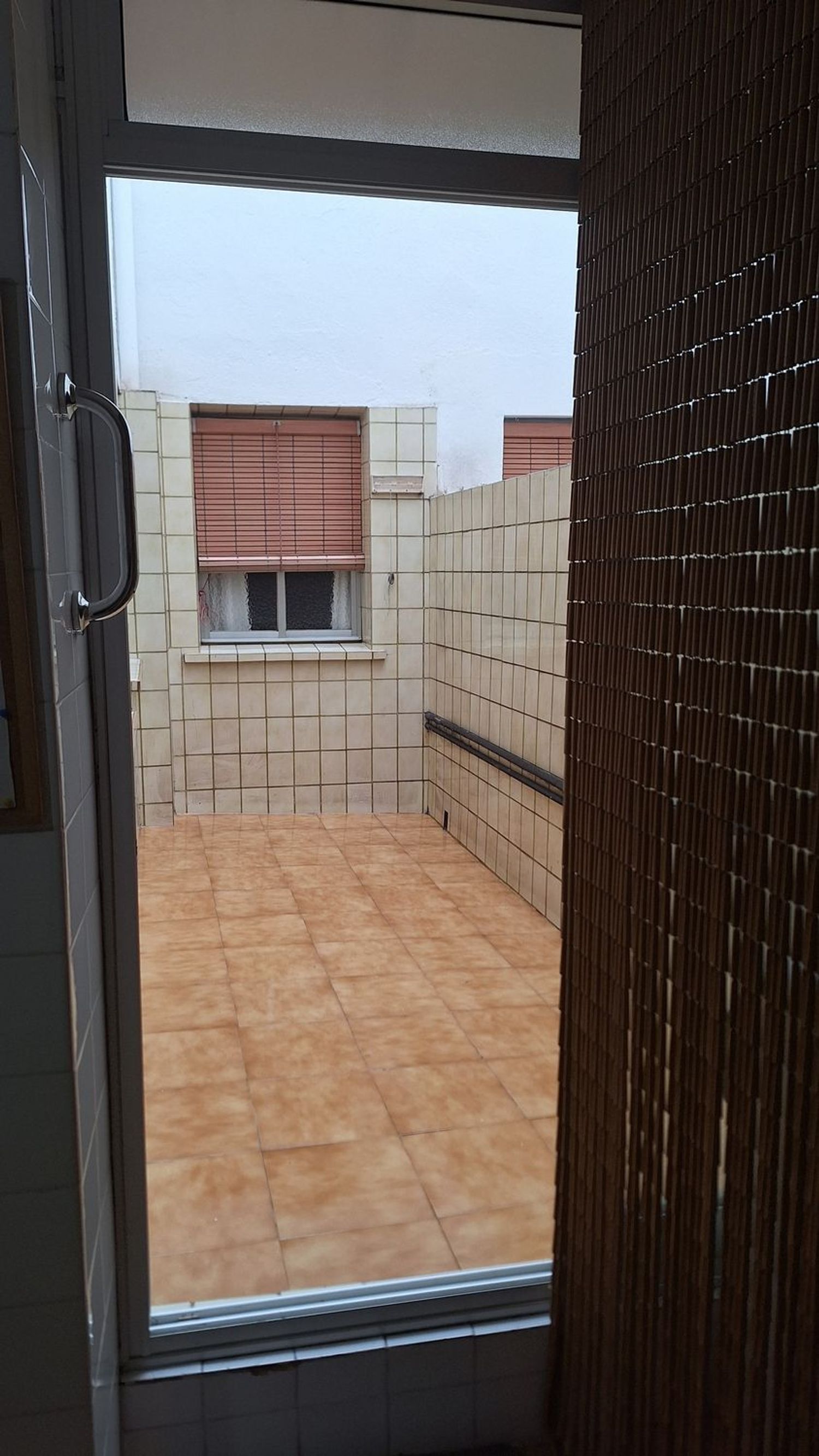 Piso en avenida de los Almogávares, 28 - Foto 4