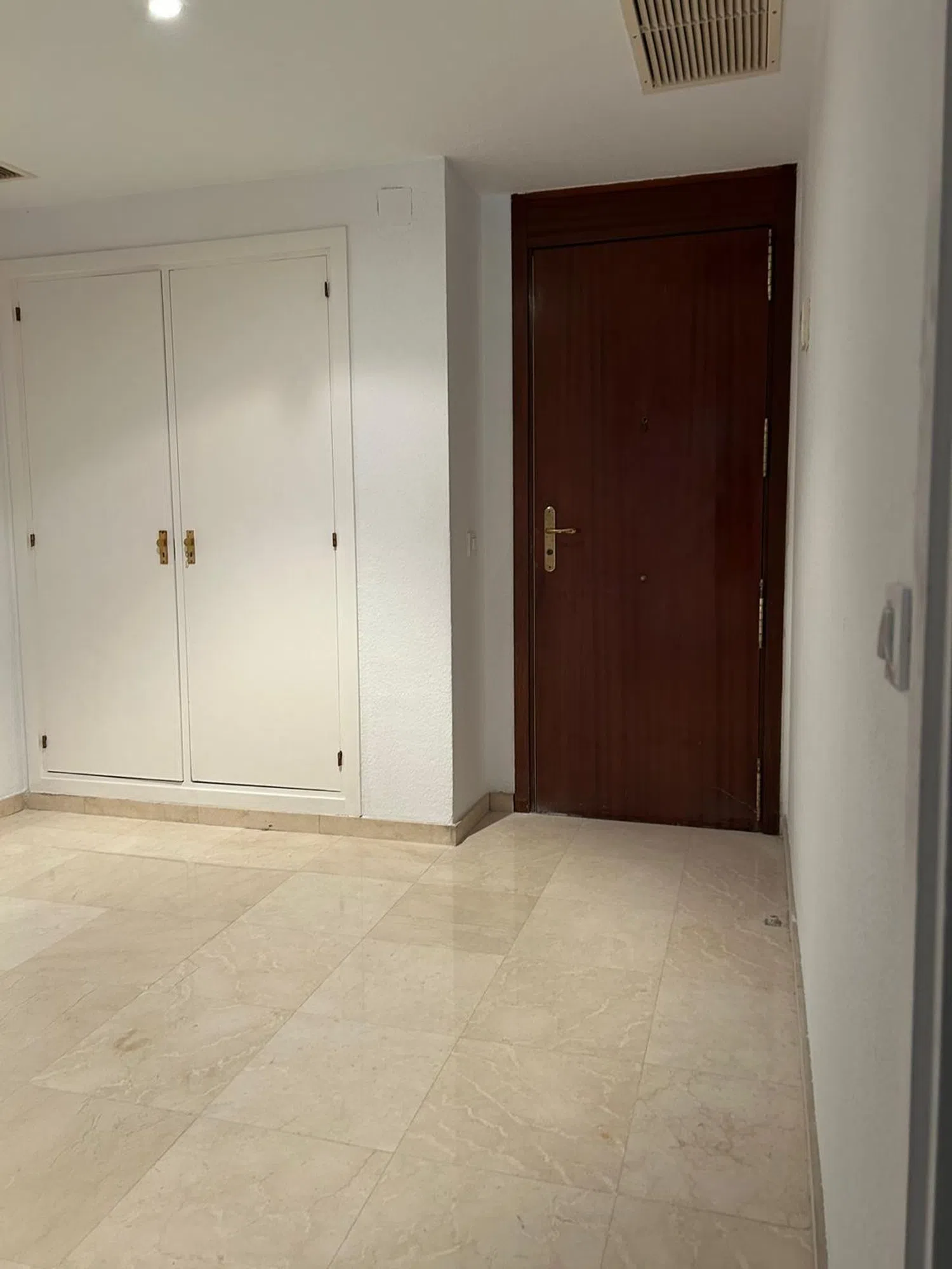 Piso en calle Bami, 27 - Foto 2