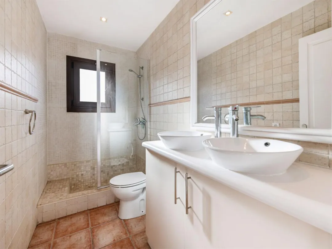 Casa adosada en  Carrer de la Palmera 23 - Foto 12