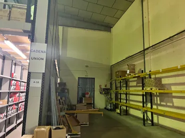 Nave Industrial en  Carrer dels Motors - Foto 3