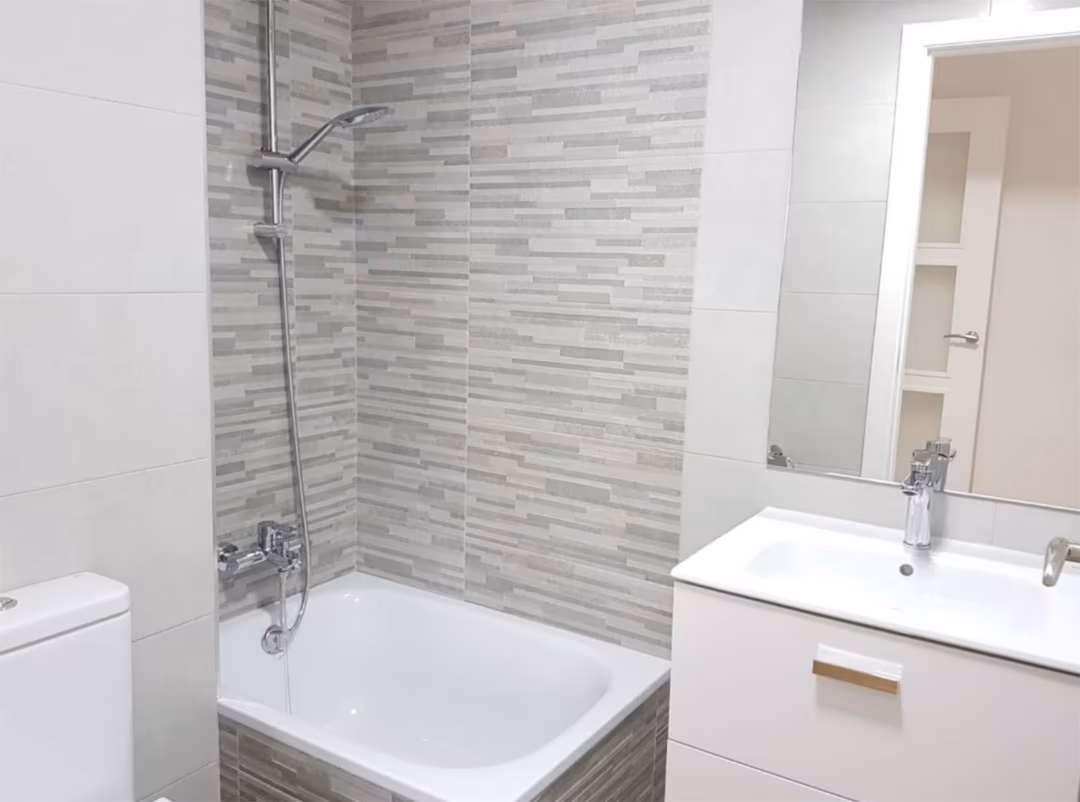 Piso en  Calle Villanueva de Algaidas 22 - Foto 14