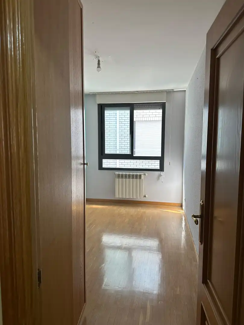 Piso en  Calle Nicolás de Brujas 10 - Foto 4