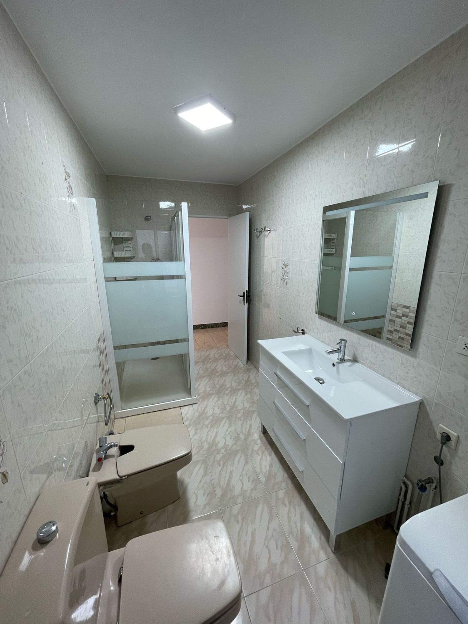 Piso en calle de San Pedro de Mezonzo, 11 - Foto 12