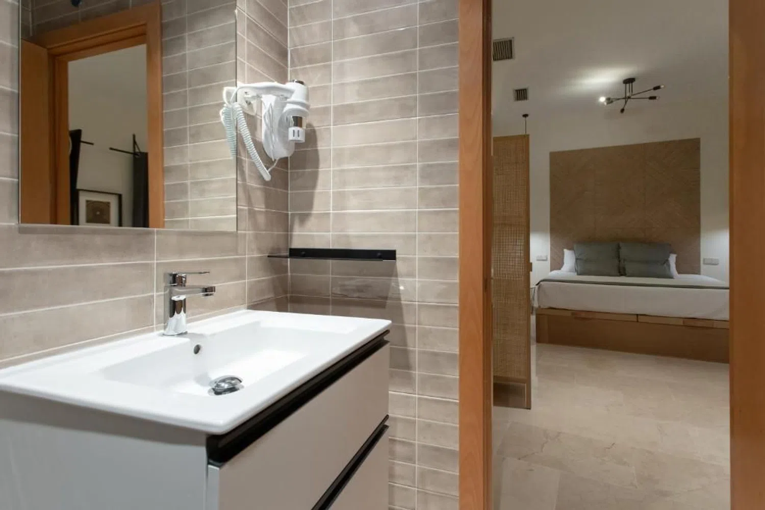 Piso en calle del mesón de paredes, 3 - Foto 3