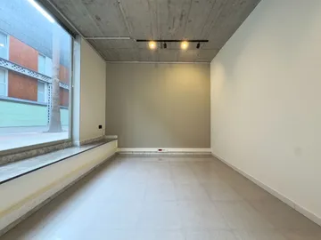 Local comercial en  Carrer del Pantà 92 - Foto 10
