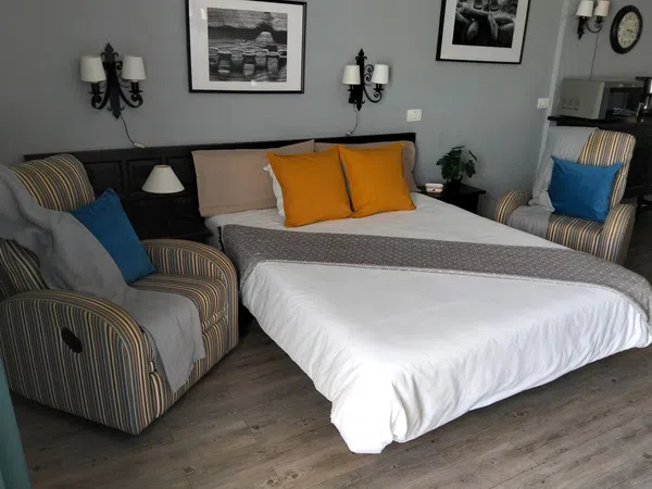 Estudio en calle del Doctor Ingram, 8