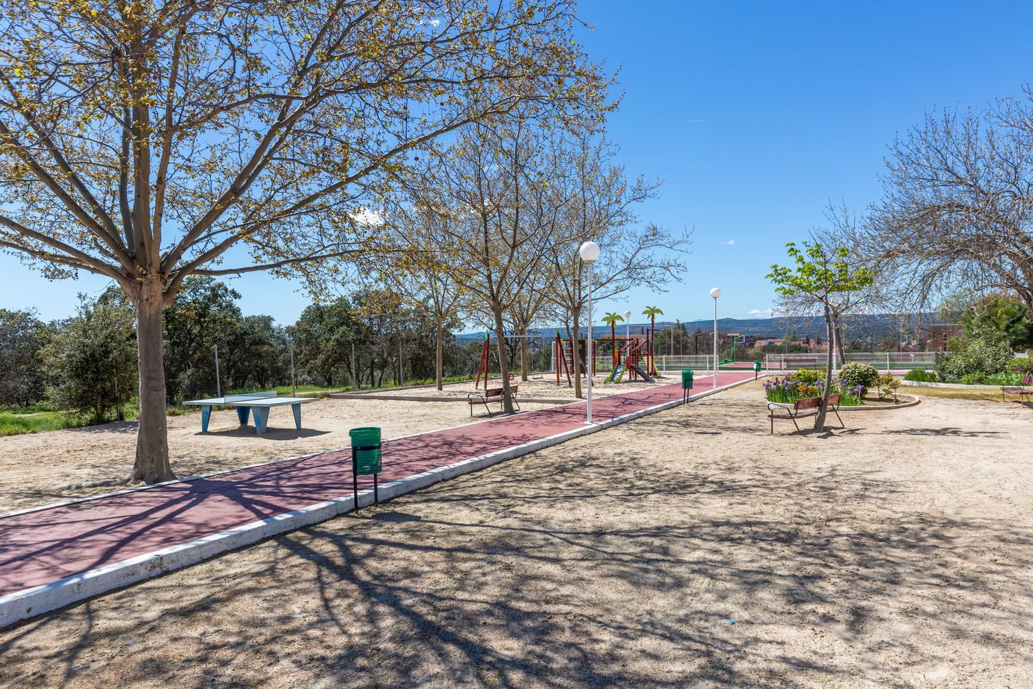 Chalet pareado en Barrio Club de Golf - Foto 36
